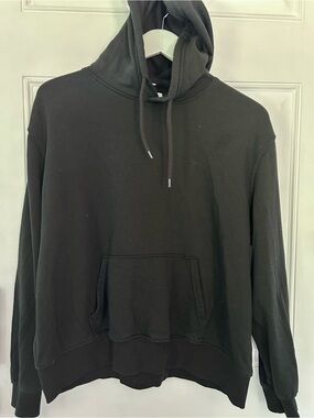 H&M Black Hooded Pullover Sweatshirt for Women